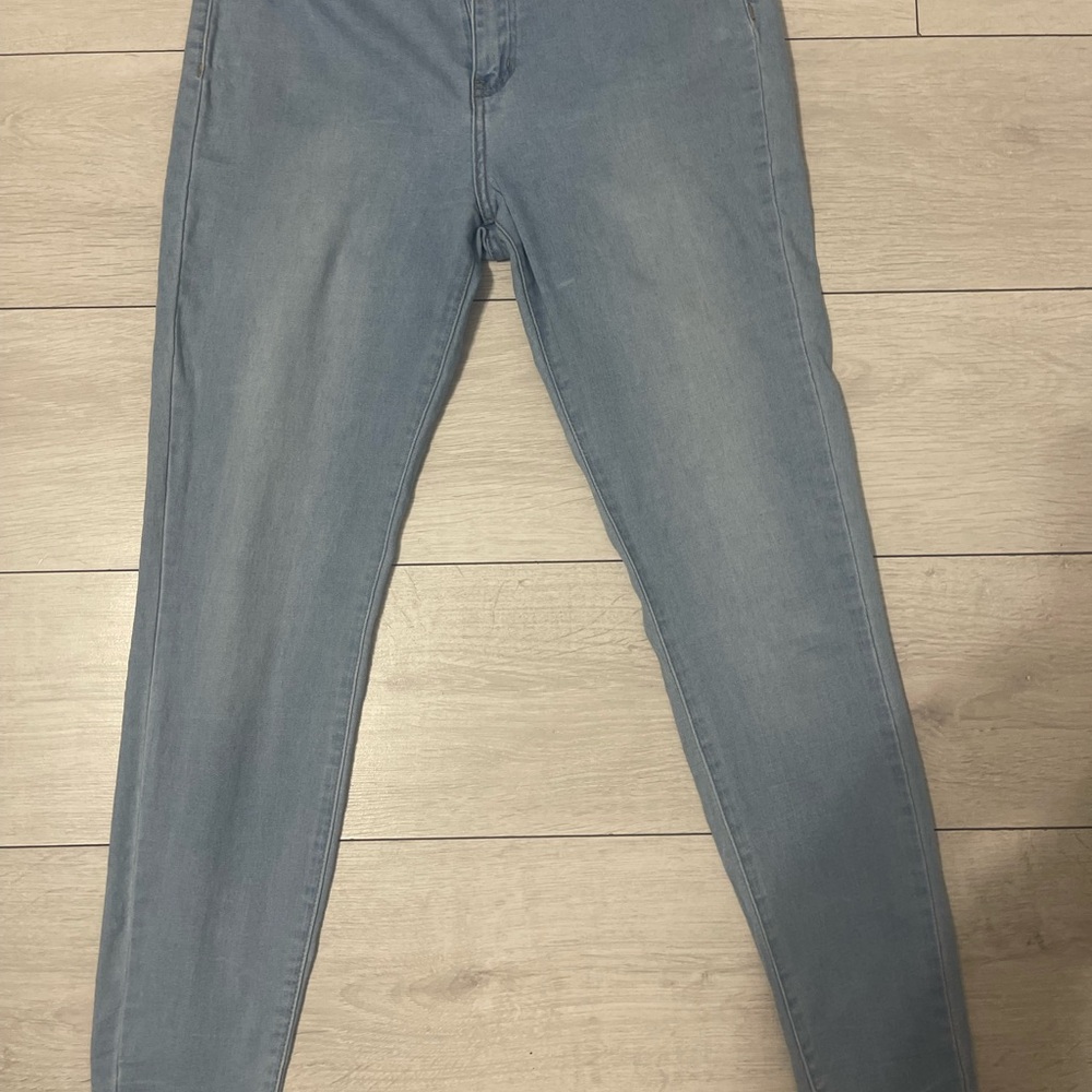 High Waisted Light Skinny Jeans 🌐